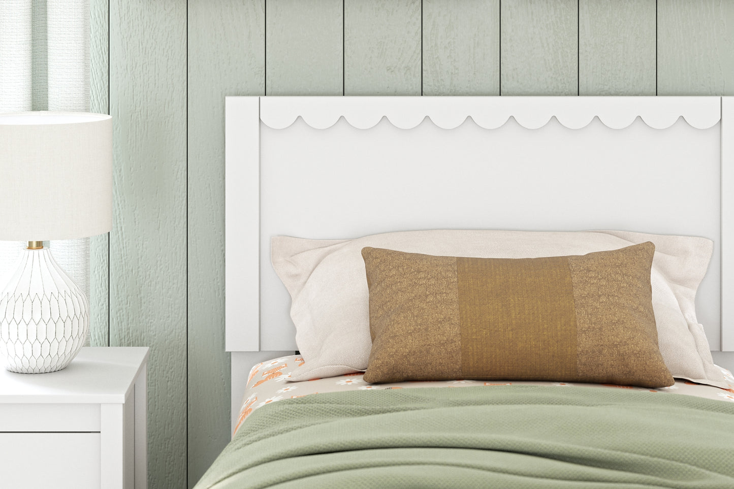 Hallityn Twin Panel Headboard with Dresser