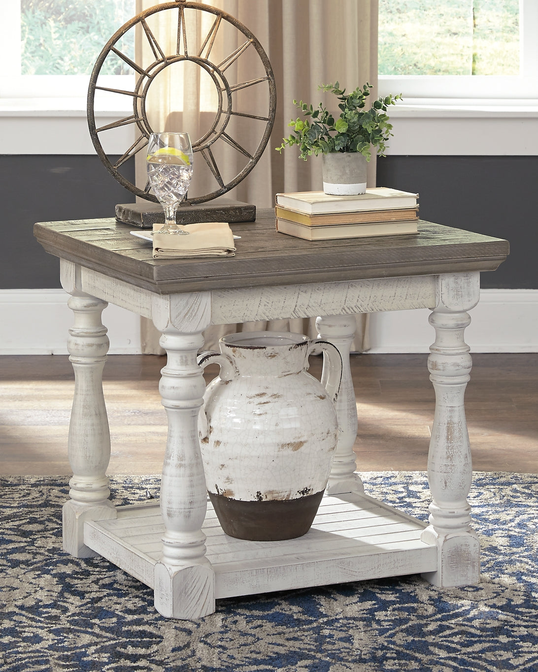 Havalance 2 End Tables